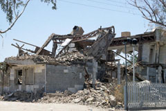 zerstörte Häuser in Bam